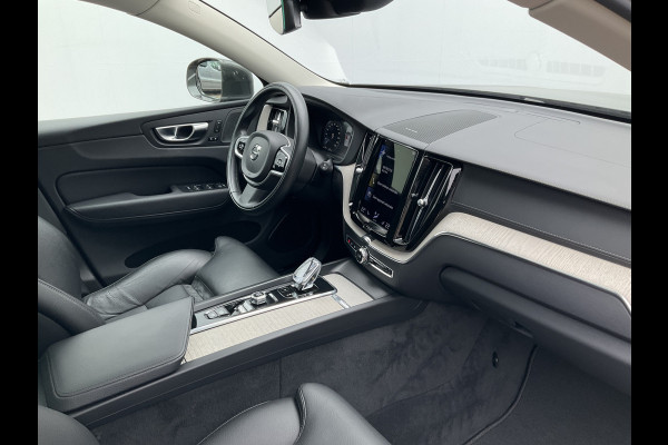 Volvo XC60 2.0 T6 PHEV AWD Inscription Pano Harman/Kardon Elek.Trekhaak Leder VOL!