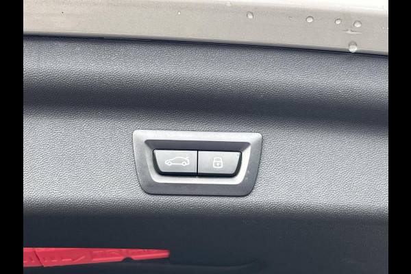MINI Countryman E Favoured S 66.5 kWh ORIG. NL. NAP KM. | CAMERA | LEDER | STOEL + STUURVERWARMING