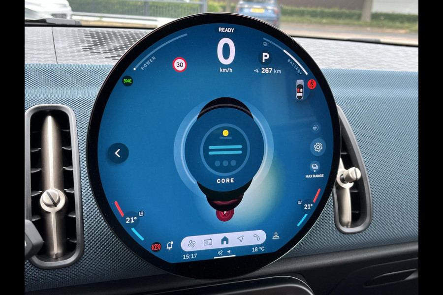 MINI Countryman E Favoured S 66.5 kWh ORIG. NL. NAP KM. | CAMERA | LEDER | STOEL + STUURVERWARMING