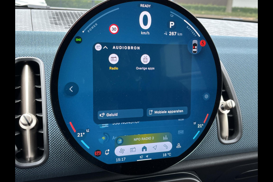 MINI Countryman E Favoured S 66.5 kWh ORIG. NL. NAP KM. | CAMERA | LEDER | STOEL + STUURVERWARMING