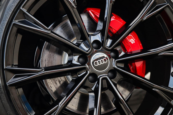 Audi Q5 Sportback 50 TFSI e Quattro Competition S Edition S-Line 299pk 1e Eig|DLR|Automaat|Luchtvering|Virtual Cockpit|OLED Matrix