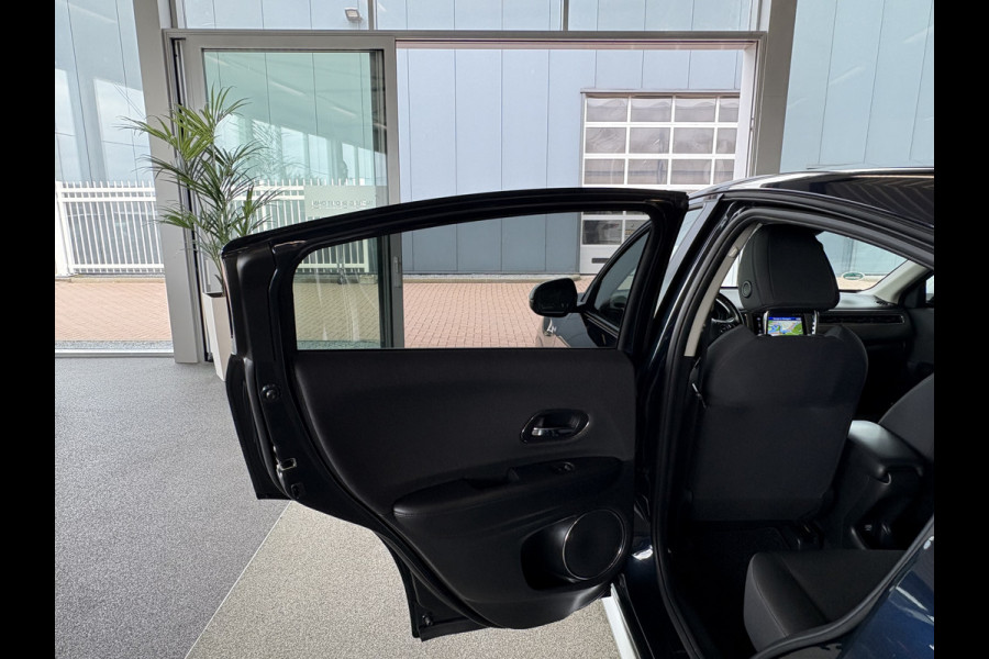 Honda HR-V 1.5 i-VTEC Automaat Elegance CAMERA/NAVI/CRUISE/PDC/STOELVERWARMING