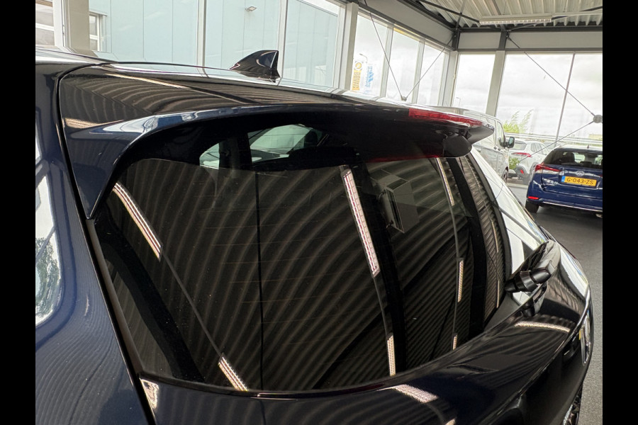 Honda HR-V 1.5 i-VTEC Automaat Elegance CAMERA/NAVI/CRUISE/PDC/STOELVERWARMING