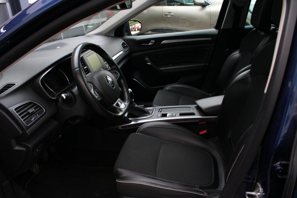 Renault MEGANE Estate 1.2 TCe Bose