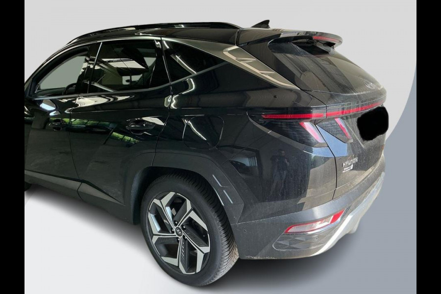 Hyundai Tucson 1.6 T-GDI PHEV Premium Sky 4WD | Panoramadak | Afneembare trekhaak | 4WD | Stoelverwarming | Stoelventilatie | Lederen bekleding | Elektrische achterklep | KRELL | All season banden