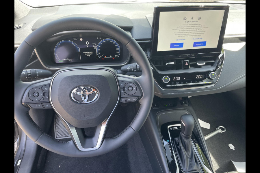 Toyota Corolla Hybrid 140 Dynamic | Dodehoek Detectie | Navigatie | Stuur- & Stoelverwarming | Parkeersensoren