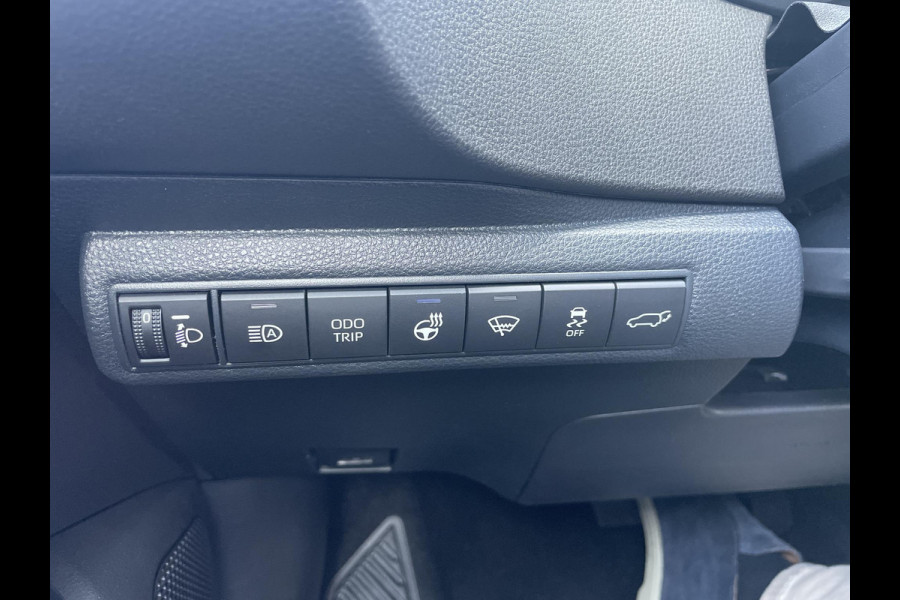 Toyota Corolla Hybrid 140 Dynamic | Dodehoek Detectie | Navigatie | Stuur- & Stoelverwarming | Parkeersensoren