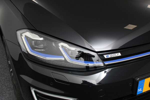 Volkswagen e-Golf | Navigatie | Climate control | Virtuel Cockpit | Camera | Keyless | Bluetooth | Cruise Control | Lichtmetalen Velgen |