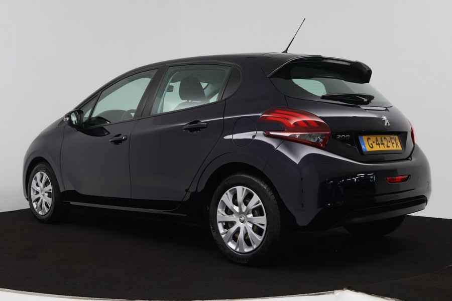 Peugeot 208 1.2 PureTech Blue Lease Active (PARKEERSENSOREN ACHTER, NAVIGATIE, BLUETOOTH, NL-AUTO, GOED ONDERHOUDEN)