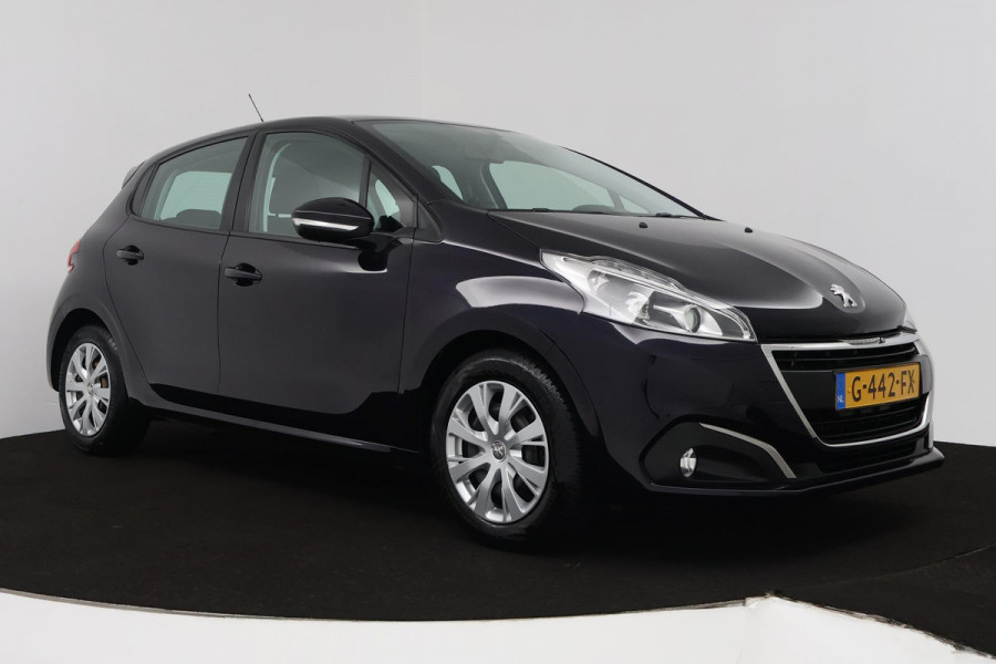 Peugeot 208 1.2 PureTech Blue Lease Active (PARKEERSENSOREN ACHTER, NAVIGATIE, BLUETOOTH, NL-AUTO, GOED ONDERHOUDEN)