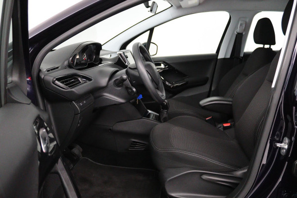 Peugeot 208 1.2 PureTech Blue Lease Active (PARKEERSENSOREN ACHTER, NAVIGATIE, BLUETOOTH, NL-AUTO, GOED ONDERHOUDEN)