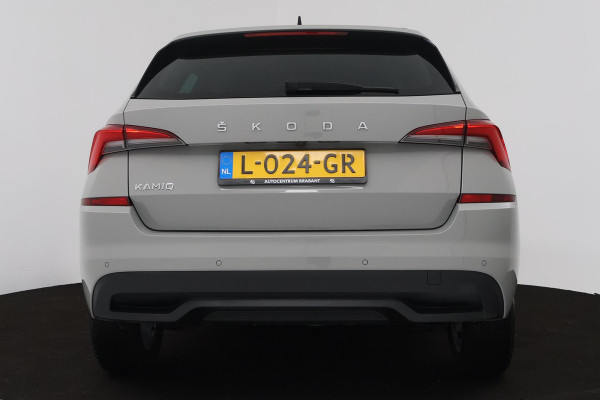 Škoda Kamiq 1.0 TSI Sport Business (STOELVERWARMING, CRUISE CONTROL, PARKEERSENSOREN, ACHTERUITRIJCAMERA, AUTOMAAT)