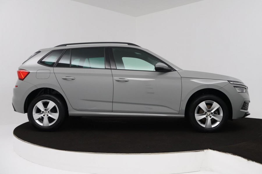 Škoda Kamiq 1.0 TSI Sport Business (STOELVERWARMING, CRUISE CONTROL, PARKEERSENSOREN, ACHTERUITRIJCAMERA, AUTOMAAT)
