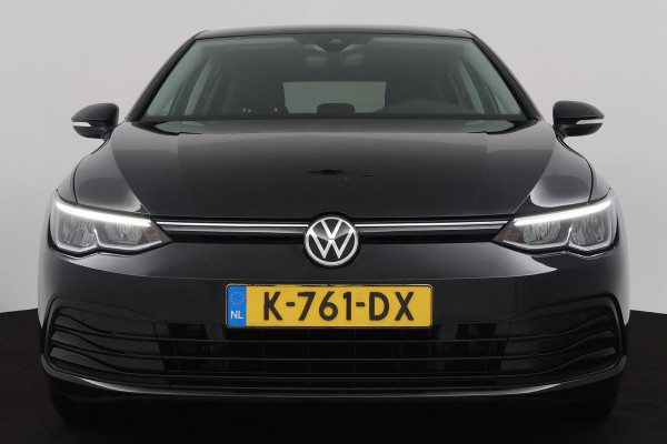 Volkswagen Golf 1.0 TSI Life (PARKEERSENSOREN, CRUISE CONTROL ADAPTIEF, NAVIGATIE, NL-AUTO)