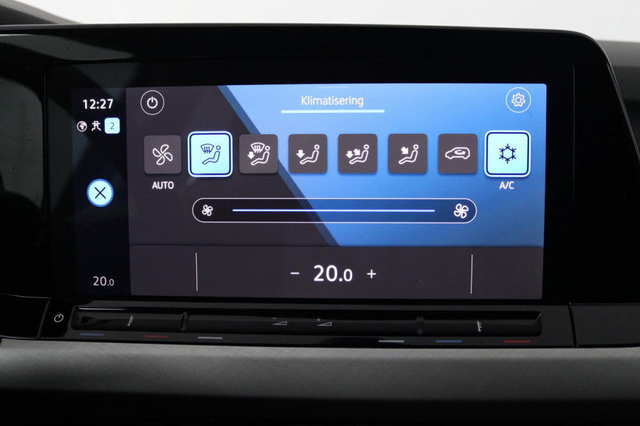 Volkswagen Golf 1.0 TSI Life (PARKEERSENSOREN, CRUISE CONTROL ADAPTIEF, NAVIGATIE, NL-AUTO)