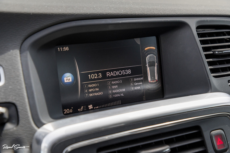 Volvo V60 1.5 T3 Momentum | Automaat | Cruise control | Keyless entry | Achterbank verwarmt | Trekhaak |