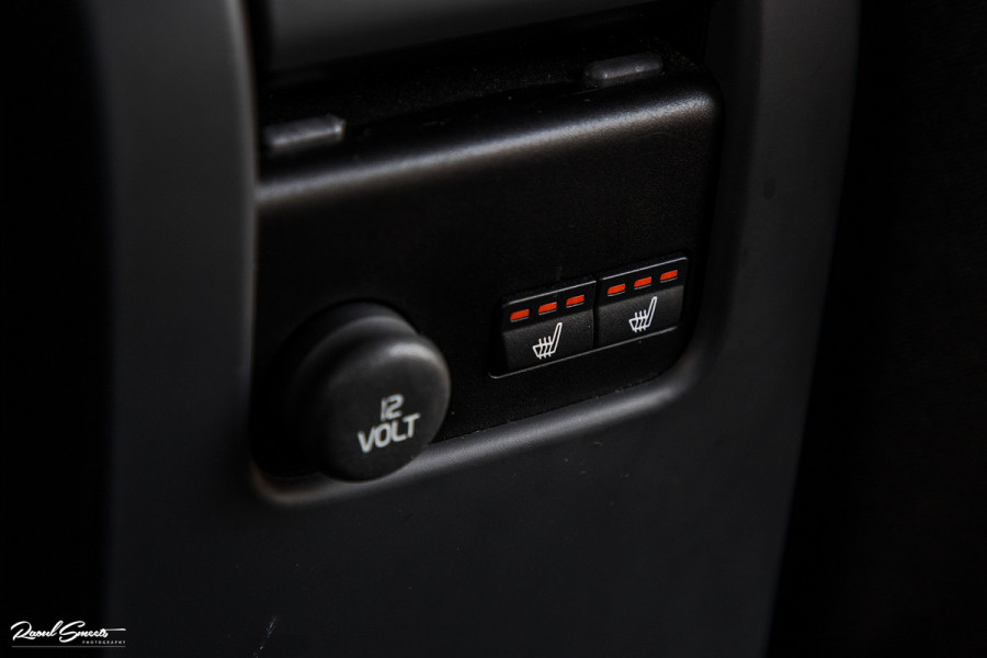 Volvo V60 1.5 T3 Momentum | Automaat | Cruise control | Keyless entry | Achterbank verwarmt | Trekhaak |