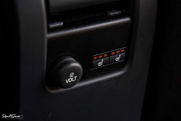 Volvo V60 1.5 T3 Momentum | Automaat | Cruise control | Keyless entry | Achterbank verwarmt | Trekhaak |