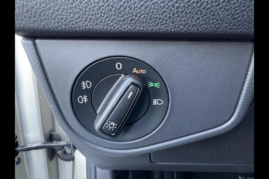 Volkswagen Taigo 1.0 TSI 116PK Move DSG Camera LaneAssist iQ Light Sportmodus Fabrieksgarantie