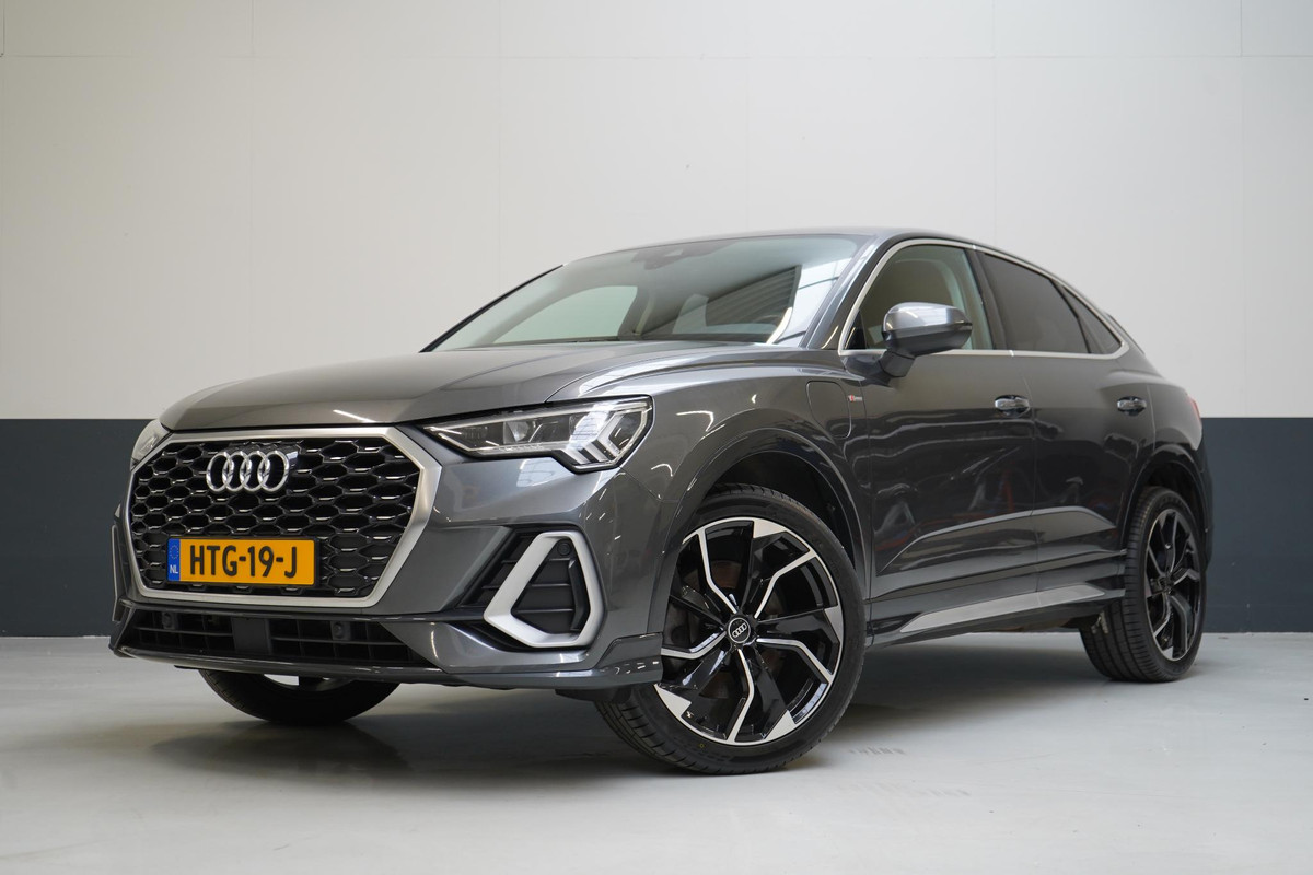 Audi Q3 Sportback 45 TFSI e 245pk S Edition | Adaptive cruise | Apple Carplay | Climate control | Stoelverwarming | Wegkl. trekhaak | Audi Q3 Sportback 45 TFSI e 245pk S Edition | Adaptive cruise | Apple Carplay | Climate control | Stoelverwarming | Wegkl. trekhaak |