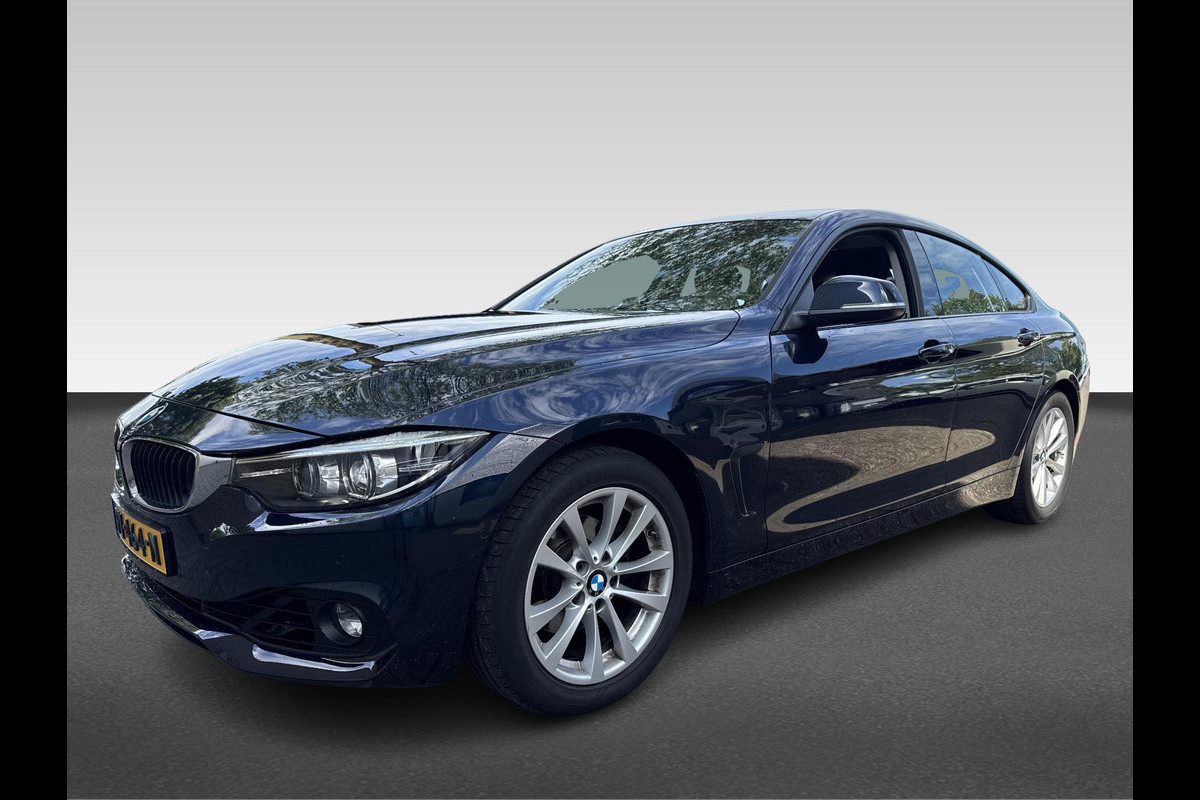 BMW 4 Serie Gran Coupé 418i Executive | Schuif-/ kanteldak BMW 4 Serie Gran Coupé 418i Executive | Schuif-/ kanteldak