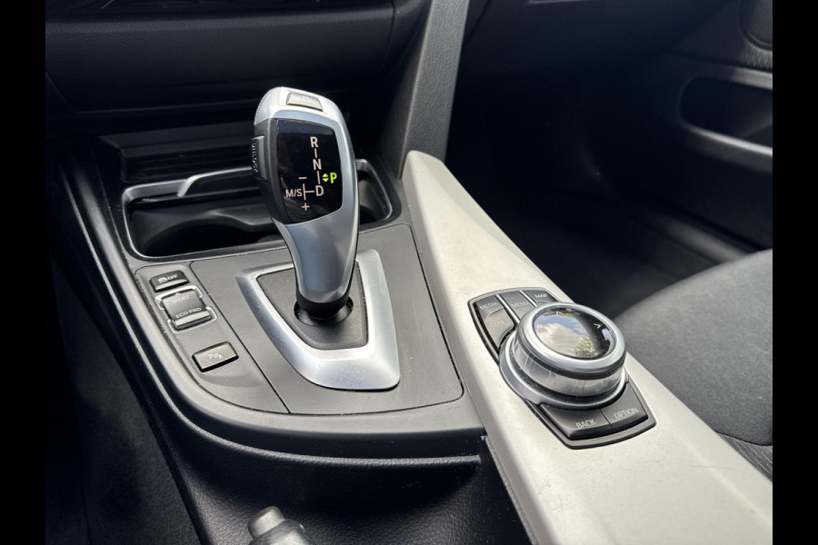 BMW 4 Serie Gran Coupé 418i Executive | Schuif-/ kanteldak