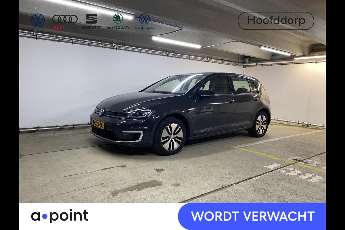 Volkswagen e-Golf E-DITION 136 pk | Navigatie | Parkeersensoren | Apple Carplay/Android Auto | Adaptieve cruise control | LED koplampen | Volkswagen e-Golf E-DITION 136 pk | Navigatie | Parkeersensoren | Apple Carplay/Android Auto | Adaptieve cruise control | LED koplampen |