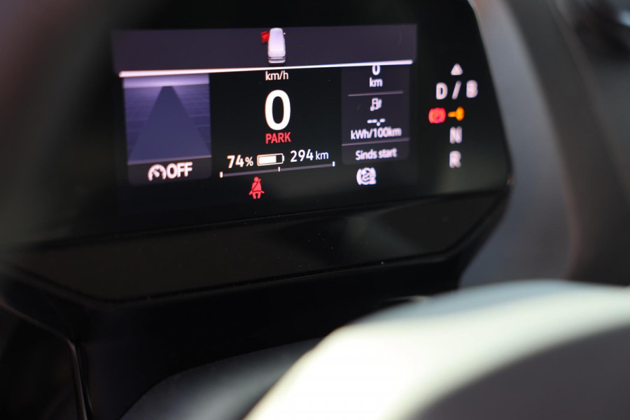 Volkswagen ID. Buzz Cargo 77 kWh / Acc / AUT / Camera / 3 Zits / Schuifdeur / Elek Pakket / Pdc / Led / MAXTON