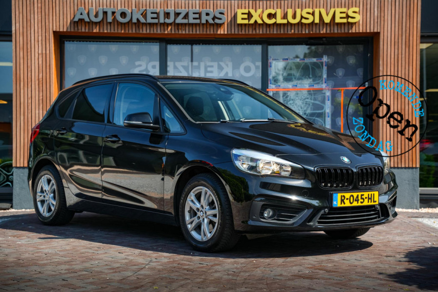 BMW 2 Serie Active Tourer 220i Centennial Executive Camera Navigatie Clima Cruise PDC 16"LM