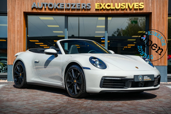 Porsche 911 Cabrio 3.0 Carrera Sportuitlaat Stoelverw. Camera LED 21''LM Krijt Grijs