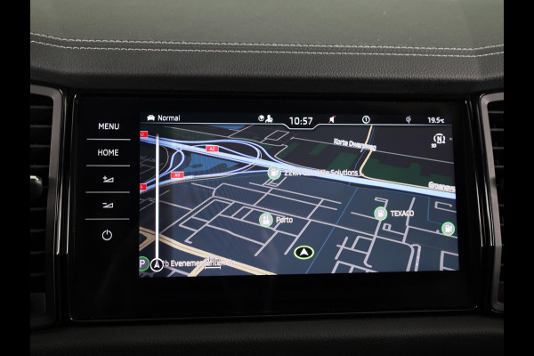 Škoda Kodiaq 1.5 TSI Sportline Business 7-zits 150pk DSG | Panoramadak | 20 inch lichtmetalen velgen | Trekhaak wegklapbaar | Verwarmbare voorstoelen
