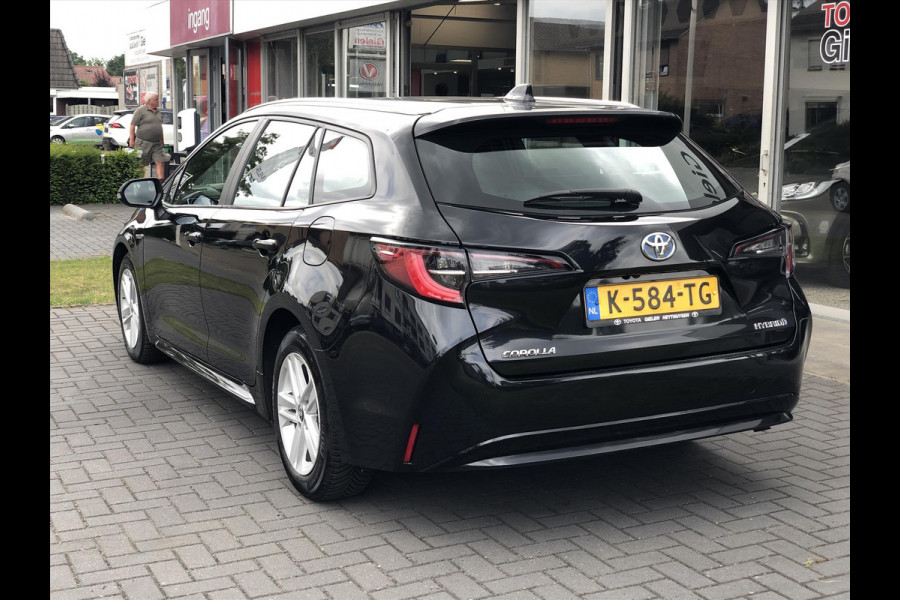 Toyota Corolla Touring Sports 1.8 Hybrid Active | Apple CarPlay/Android Auto, LED, Lichtmetalen velgen, Parkeercamera