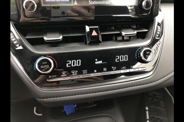Toyota Corolla Touring Sports 1.8 Hybrid Active | Apple CarPlay/Android Auto, LED, Lichtmetalen velgen, Parkeercamera