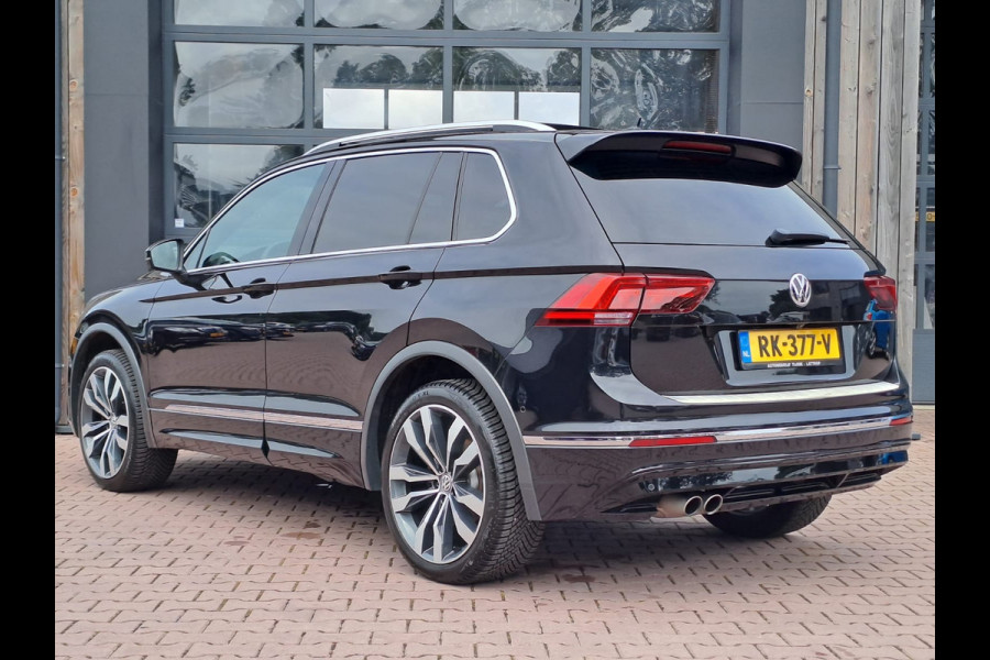 Volkswagen Tiguan 2.0 TSI 4Motion Highline R-line | LED | Pano | Trekhaak | Leder | Elek. klep | Virtual | LMV 20" | Camera | Vol |