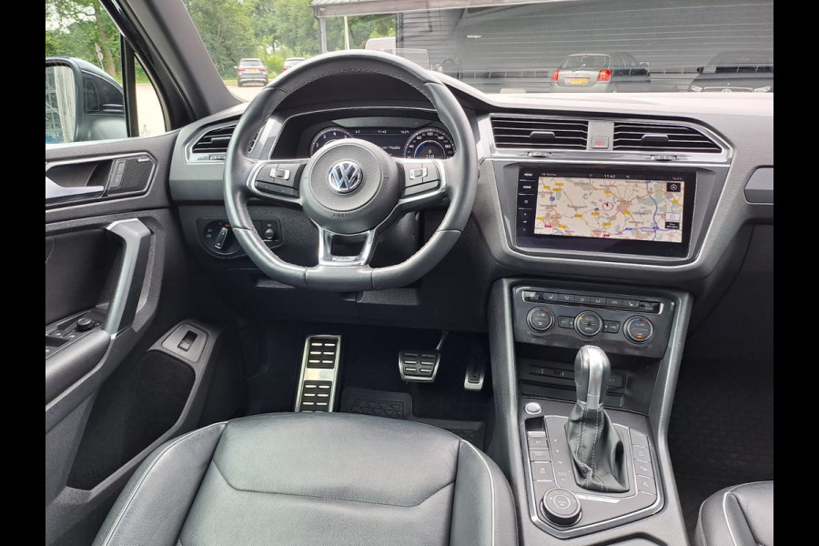 Volkswagen Tiguan 2.0 TSI 4Motion Highline R-line | LED | Pano | Trekhaak | Leder | Elek. klep | Virtual | LMV 20" | Camera | Vol |