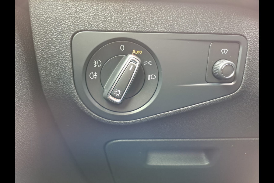 Volkswagen Tiguan 2.0 TSI 4Motion Highline R-line | LED | Pano | Trekhaak | Leder | Elek. klep | Virtual | LMV 20" | Camera | Vol |