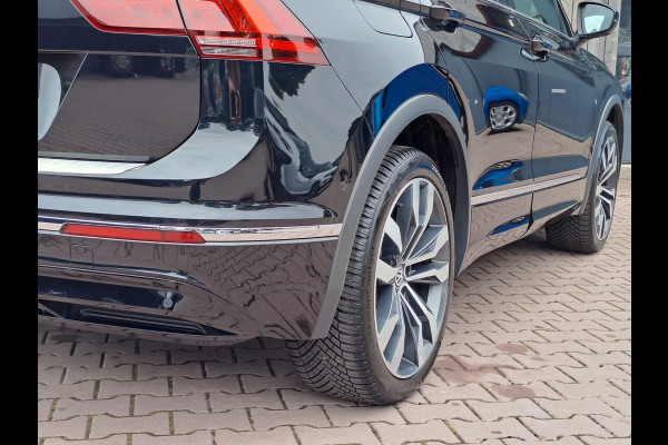 Volkswagen Tiguan 2.0 TSI 4Motion Highline R-line | LED | Pano | Trekhaak | Leder | Elek. klep | Virtual | LMV 20" | Camera | Vol |