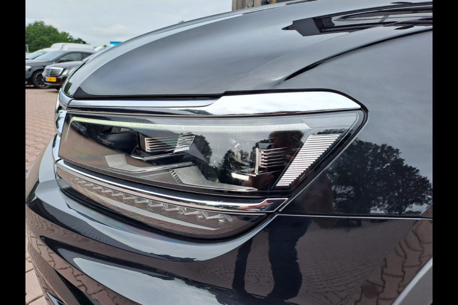 Volkswagen Tiguan 2.0 TSI 4Motion Highline R-line | LED | Pano | Trekhaak | Leder | Elek. klep | Virtual | LMV 20" | Camera | Vol |
