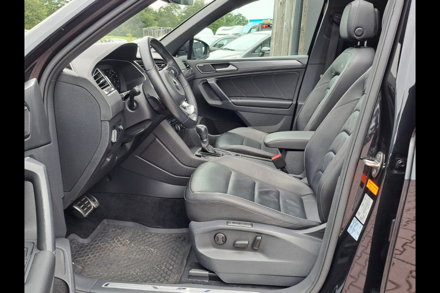 Volkswagen Tiguan 2.0 TSI 4Motion Highline R-line | LED | Pano | Trekhaak | Leder | Elek. klep | Virtual | LMV 20" | Camera | Vol |