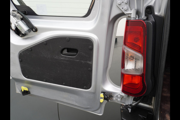 Citroën Berlingo 1.6HDI Club Trekhaak Imperiaal Apple Carplay Android Auto Navi Airco Cruise Control Pdc Betonplex Lat om Lat Schuifdeur Achterdeuren met raam Bluetooth 1e Eigenaar EURO 5 M
