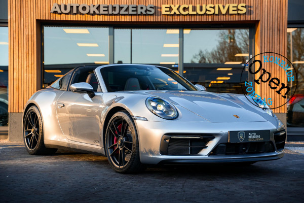 Porsche 911 3.0 Targa 4 GTS Neuslift Alcantara Sport Chrono 360 Cam Bose