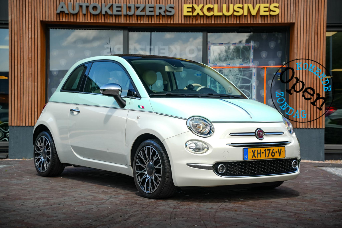 Fiat 500 0.9 TwinAir Turbo Collezione Panoramadak Airco Cruise Uconnect 16”LM Two Tone