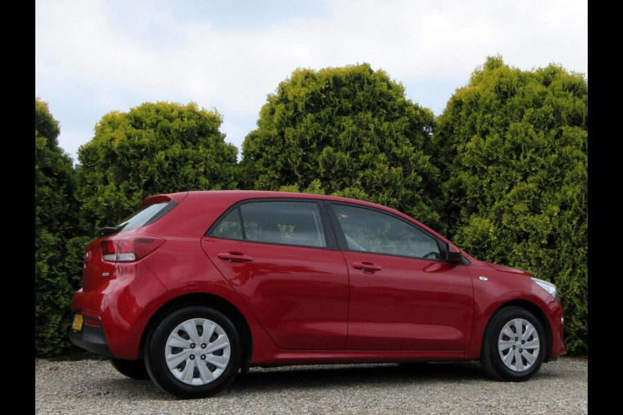 Kia Rio 1.0 TGDI ComfortPlus*Navi*Camera*
