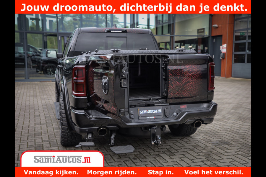Dodge Ram COBRA EDITION | 1500 Limited Night High Output 540HP 706Nm | Massage + Full Option | De Meest Luxe en Volle Pick-Up in zijn Klas Comfortabele Dubbele Cabine met Royale 5 Zitplaatsen | BPM vrij | Nu Leverbaar uit Voorraad | Voorraad Nr 2368 -  5452 | Cobra package is meerprijs |