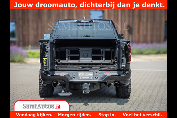 Dodge Ram 1500 Limited Night High Output 540HP 706Nm | Massage + Full Option | De Meest Luxe en Volle Pick-Up in zijn Klasse | Comfortabele Dubbele Cabine met Royale 5 Zitplaatsen | BPM vrij | Nu Leverbaar uit Voorraad | Voorraad Nr 2354 - 3380