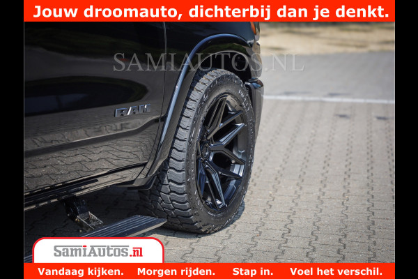 Dodge Ram 1500 Limited Night High Output 540HP 706Nm | Massage + Full Option | De Meest Luxe en Volle Pick-Up in zijn Klasse | Comfortabele Dubbele Cabine met Royale 5 Zitplaatsen | BPM vrij | Nu Leverbaar uit Voorraad | Voorraad Nr 2354 - 3380