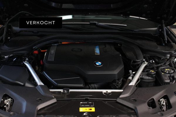 BMW 5 Serie Touring 530e M-Sport *Pano*Stoelventilatie*Individual Leder*