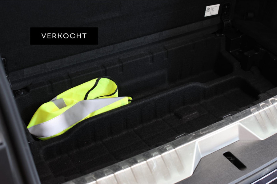 BMW 5 Serie Touring 530e M-Sport *Pano*Stoelventilatie*Individual Leder*