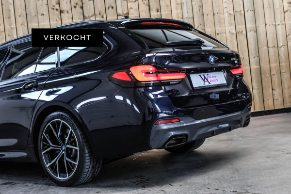 BMW 5 Serie Touring 530e M-Sport *Pano*Stoelventilatie*Individual Leder*
