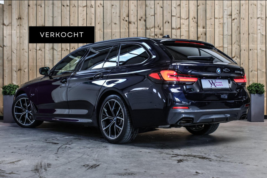 BMW 5 Serie Touring 530e M-Sport *Pano*Stoelventilatie*Individual Leder*